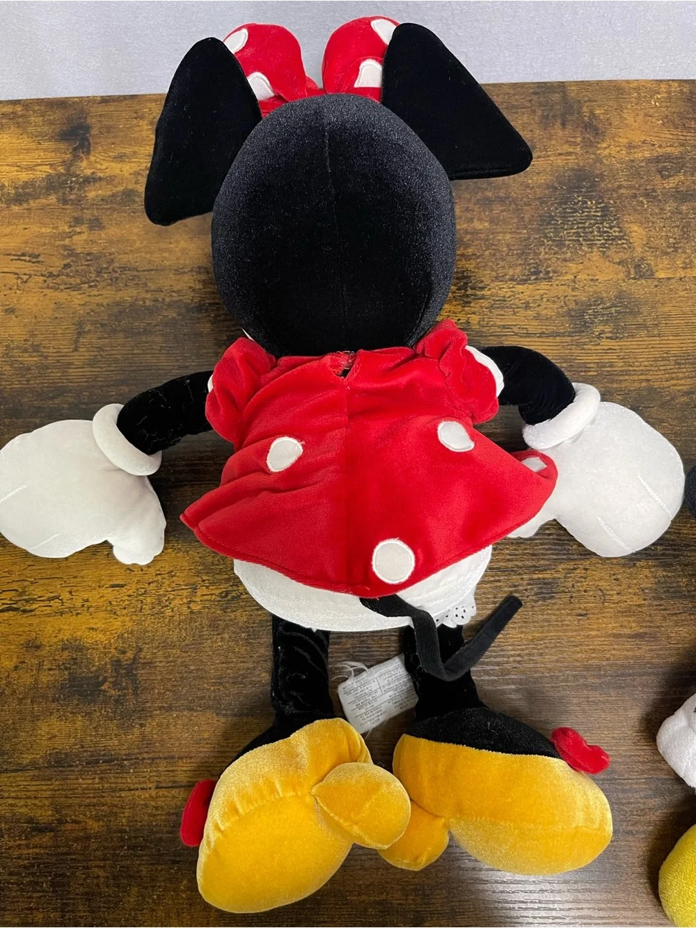Disney Mickey & Minnie Mouse Plush Stuffed Animals Lot of 2 Medium 2019 CH32803